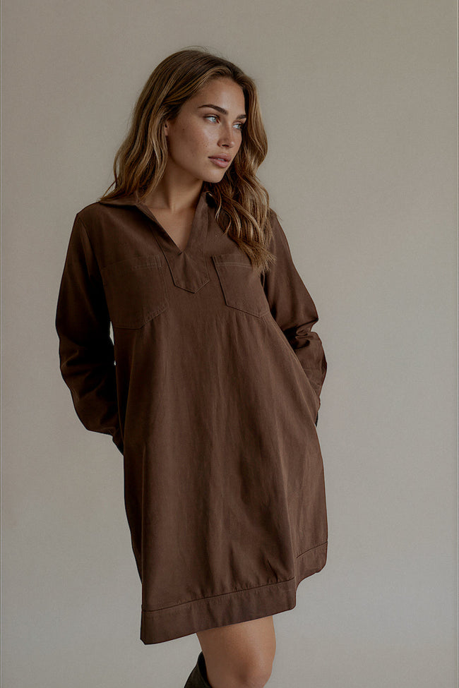 Robe ROMY marron en coton à la coupe ample, vue de face