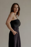 Vue de profil du body TESS noir 